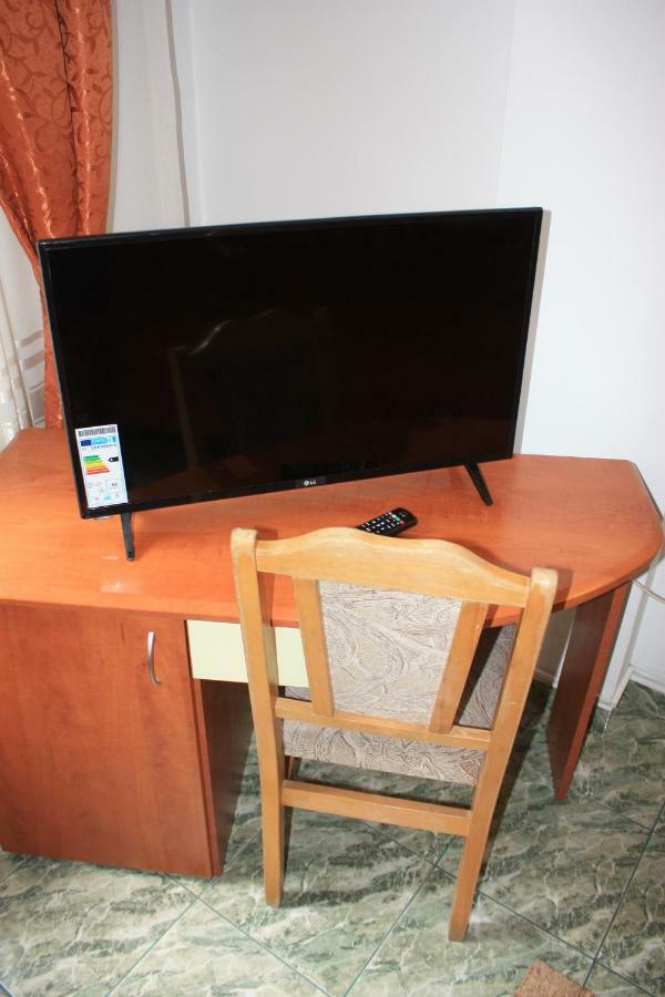 ホテルVila Mihail Buşteni エクステリア 写真